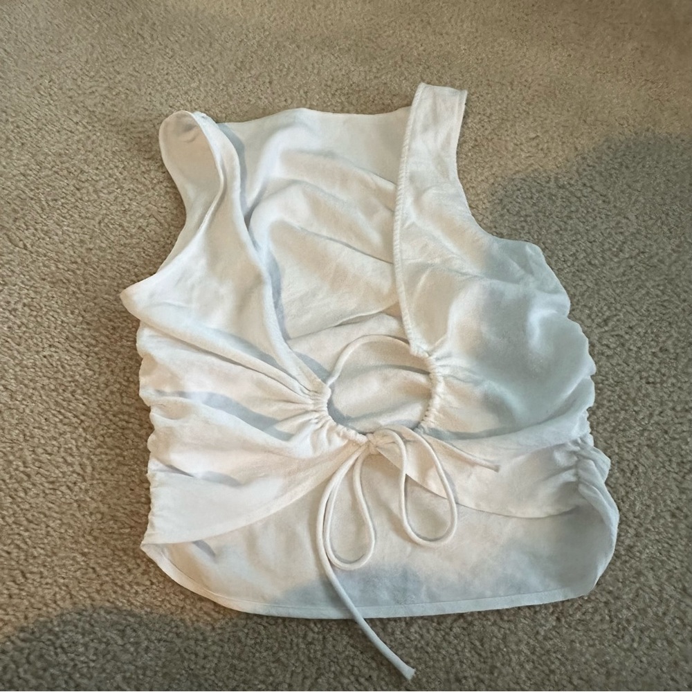 H&M BACKLESS TOP - Picture 2 of 3